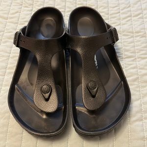 Birkenstock Gizeh Sandals